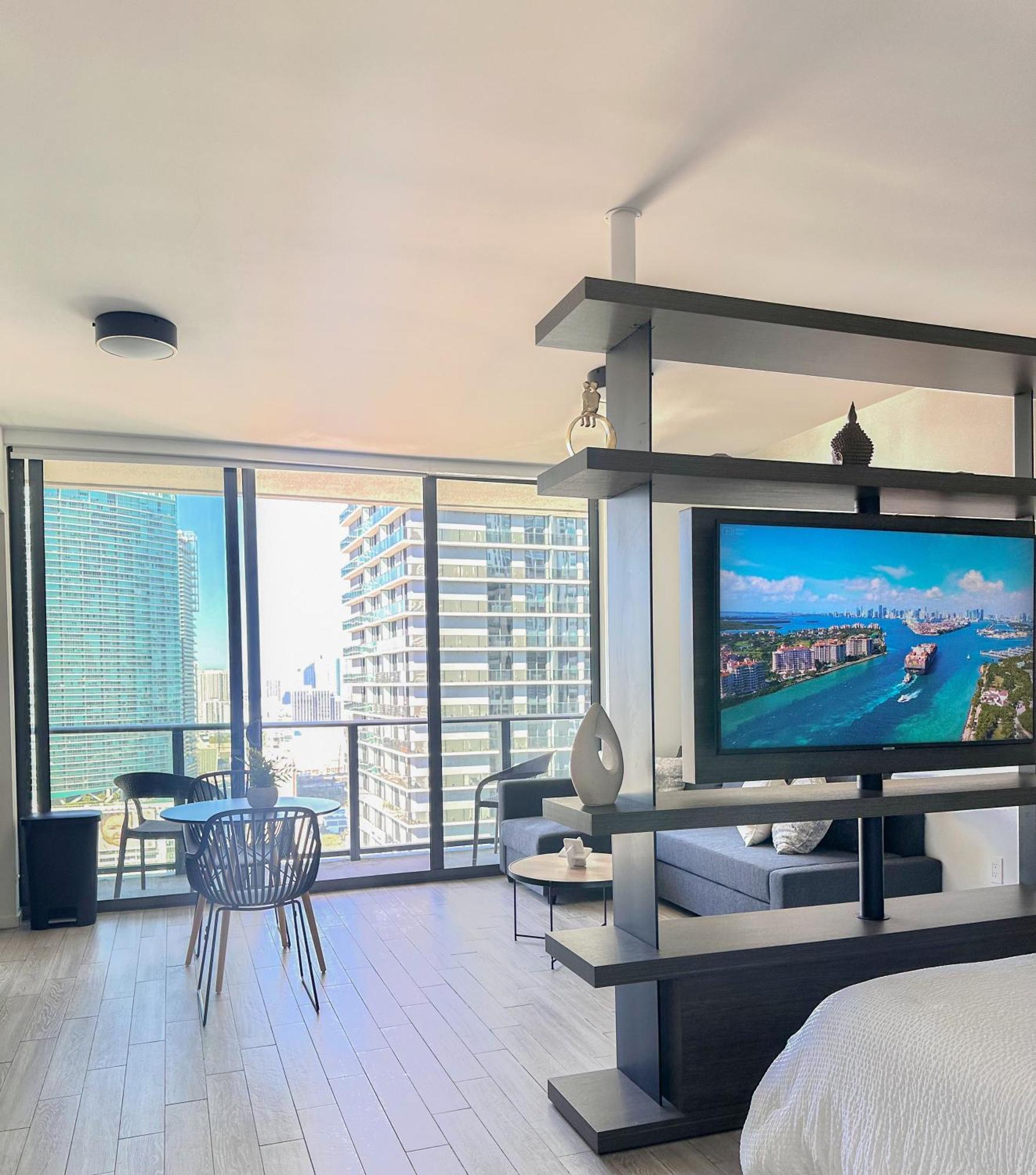 Appartamento Luxury Loft - Free Parking - Ocean View - Brickell Downtown Miami Esterno foto